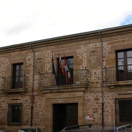Hostal Visontium Vinuesa Buitenkant foto